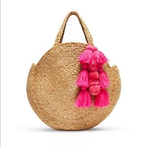Circle Straw Tote with Pink Tassels